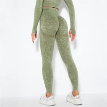 Load image into Gallery viewer, Lillian Scrunch Seamless High Waist Ankle Biter Leggings
