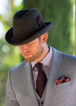 Load image into Gallery viewer, Carter Feather Wool Homburg Hat
