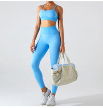 Load image into Gallery viewer, Lia Seamless Scrunch High Waist Ankle Biter Leggings
