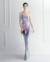 Load image into Gallery viewer, Chelsea Evee Sequin Mermaid Maxi Dress
