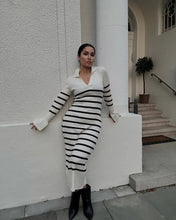 Load image into Gallery viewer, Lyra Piper Long Sleeve Knit Maxi Dress
