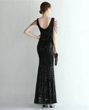 Load image into Gallery viewer, Delilah Elizabeth Sequin Slit Maxi Dress
