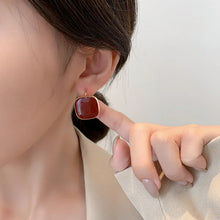 Load image into Gallery viewer, Delayney Earrings
