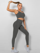 Load image into Gallery viewer, Yanni Two-Piece Yoga Set
