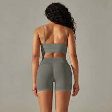 Load image into Gallery viewer, Willasia Seamless Two-Piece Yoga Set
