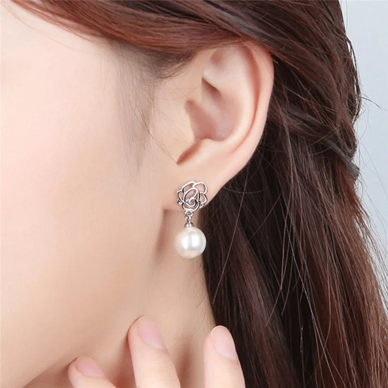 Courtene Rose Pearl Earrings