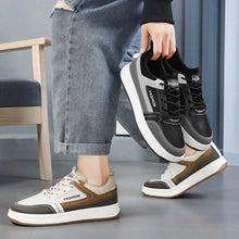 Load image into Gallery viewer, Beau Leather Sneakers
