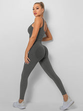 Load image into Gallery viewer, Yanni Two-Piece Yoga Set
