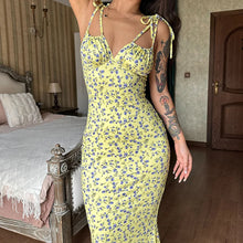 Load image into Gallery viewer, Katalin Floral Maxi Dress
