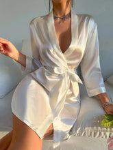 Load image into Gallery viewer, Magnolia Silk Robe
