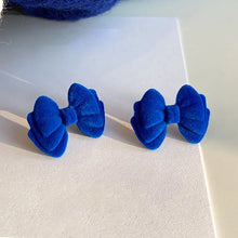 Load image into Gallery viewer, Courtney Velvet Bow Earrings
