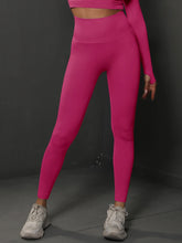 Load image into Gallery viewer, Rubie Scrunch Seamless High Waist Full Length Leggings
