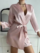 Load image into Gallery viewer, Magnolia Silk Robe
