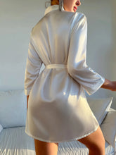 Load image into Gallery viewer, Magnolia Silk Robe
