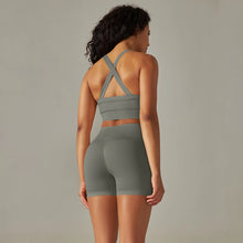 Load image into Gallery viewer, Winni Seamless Two-Piece Yoga Set
