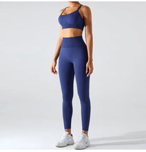 Load image into Gallery viewer, Lia Seamless Scrunch High Waist Ankle Biter Leggings
