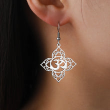 Load image into Gallery viewer, Kalay Lotus Flower Earrings
