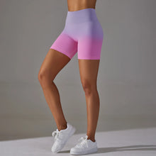 Load image into Gallery viewer, Lilly Gradient Seamless Scrunch High Waist Biker Shorts
