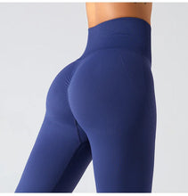 Load image into Gallery viewer, Lia Seamless Scrunch High Waist Ankle Biter Leggings
