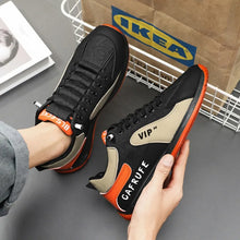 Load image into Gallery viewer, Leo Rufe Sneakers
