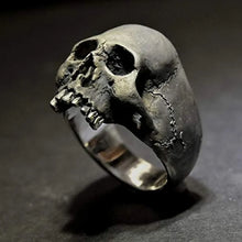 Load image into Gallery viewer, Jack Skull Head Ring
