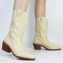 Load image into Gallery viewer, Mary Mid-Calf Western Boots
