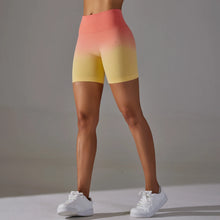 Load image into Gallery viewer, Lilly Gradient Seamless Scrunch High Waist Biker Shorts
